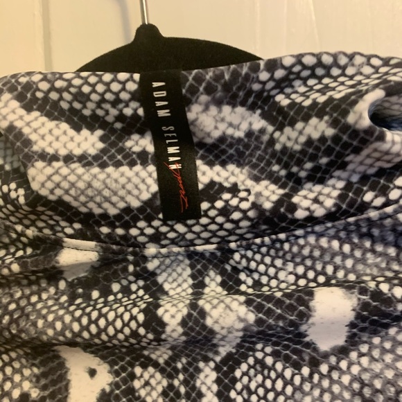 NWT Adam Selman Sport Python Crop Top - Picture 5 of 6